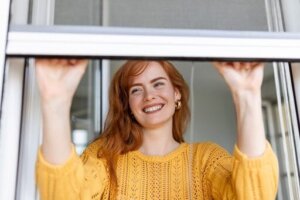 Aluminum Window Frames: How to Take Care of Them and Make Them Shine