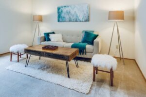 Five Ways to Create an Elegant Room With Floor Lamps