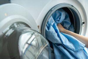 Tricks: Avoid Ironing Your Sheets After Washing