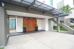 Outdoor Awnings: Function and Aesthetics