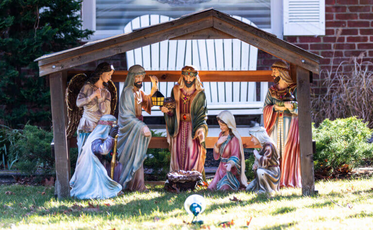 Ideas for Decorating your Yard During the Holidays